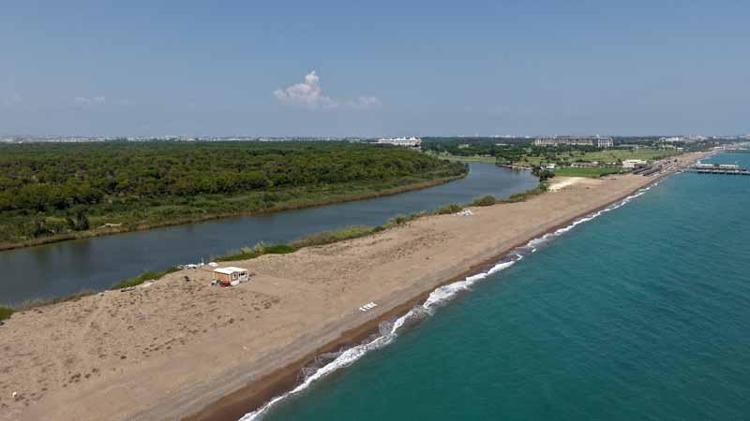 BİR YARIMADA GİBİ