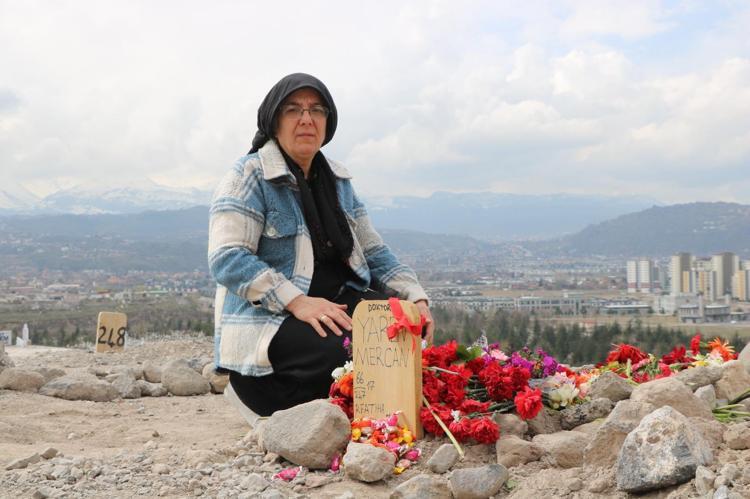 EN BÜYÜK HAYALİ CERRAH OLMAKMIŞ