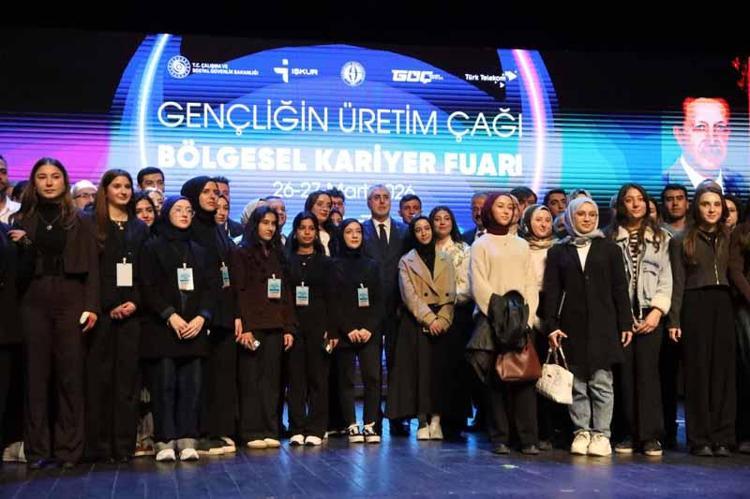 İŞSİZLİK GERİLEDİ