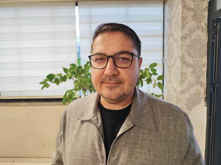 ‘TİCARETİMİZ YÜRÜYOR, İHRACATIMIZ SÜRÜYOR’