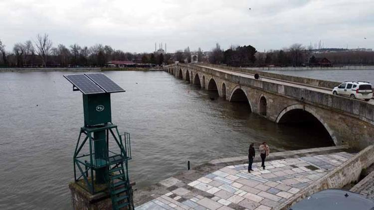 ‘YAĞIŞLARIN BELLİ PERİYODA SIKIŞMASI SAĞLIKLI DEĞİL’