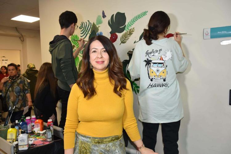 MUTLU VE SAĞLIKLI İNSANLARI TEMEL ALIP, ORADAN YOLA ÇIKTIK