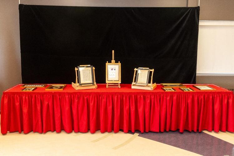 HER ESERİN İZİNİ SÜRÜYORUZ