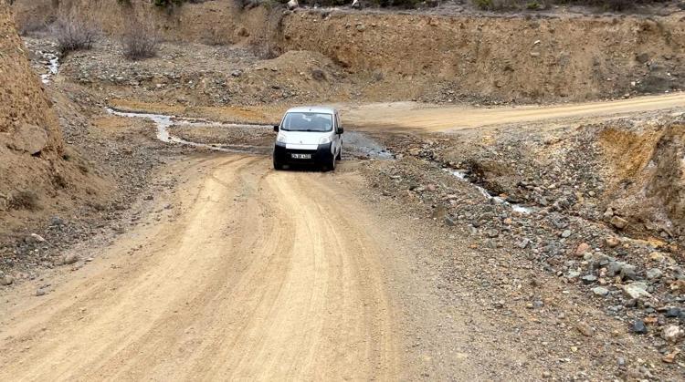 ‘ARTVİN ŞOFÖRÜ DÜNYAYA NAM SALMIŞTIR’