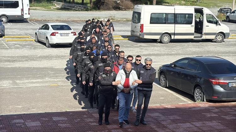 17 ŞÜPHELİ GÖZALTINA ALINDI