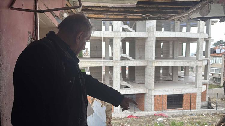 ‘2,5 AY SONRA İSTİNAT DUVARI YAPTILAR’