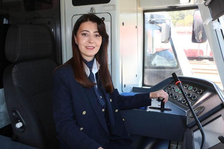 ‘KENDİNİZİ DAHA ÖZ GÜVENLİ HİSSEDİYORSUNUZ’