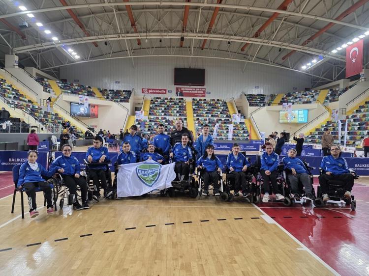 YAĞMUR OLUKLARINI RAMPA YAPARAK BAŞLADIK