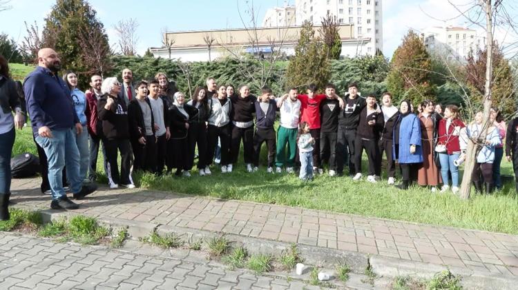 ‘BU ZEYTİNLER BÜYÜDÜKÇE BARIŞ MANÇONUN SELAMI DA BÜYÜYECEK’