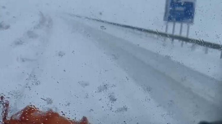 ŞEHİRLER ARASI YOLLARDA ÇALIŞMA BAŞLATILDI