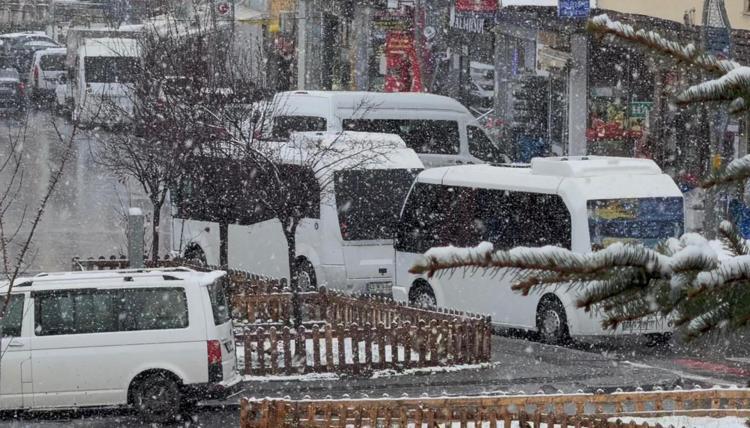 LAPA LAPA KAR YAĞDI
