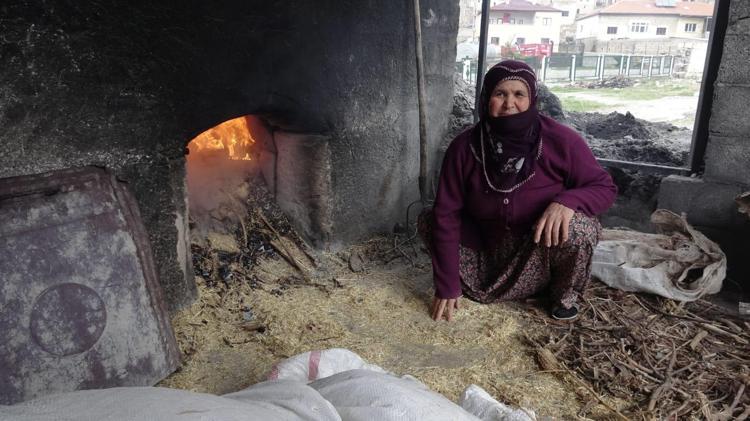 HEP BİRBİRİMİZE YARDIM EDERDİK