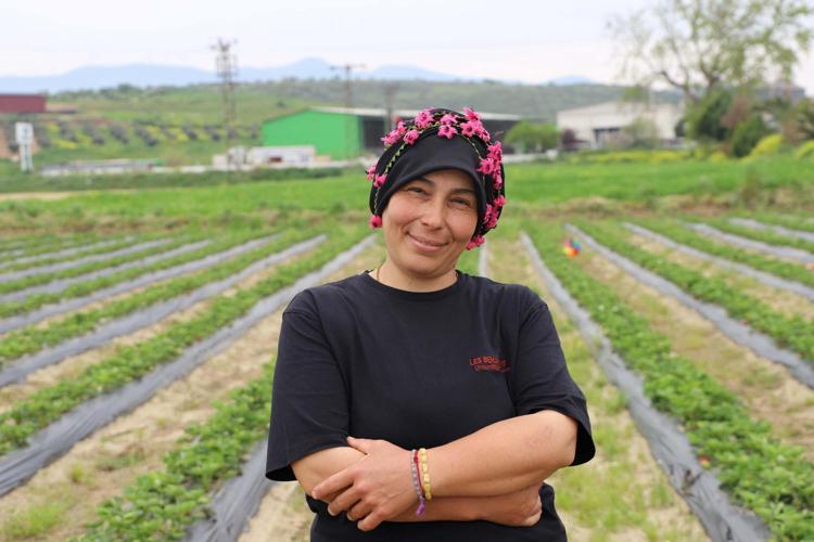 KADIN ÜRETİCİLERE ÖRNEK OLDUK