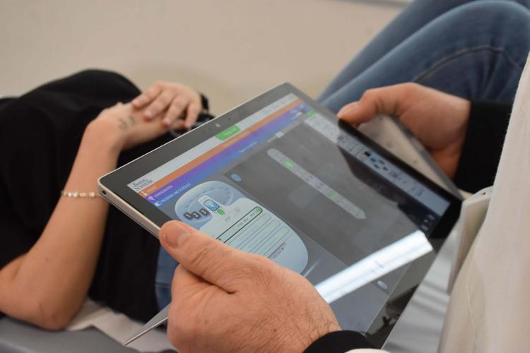 FELCİ DÜZELTMEZ, AĞRIYI KESER