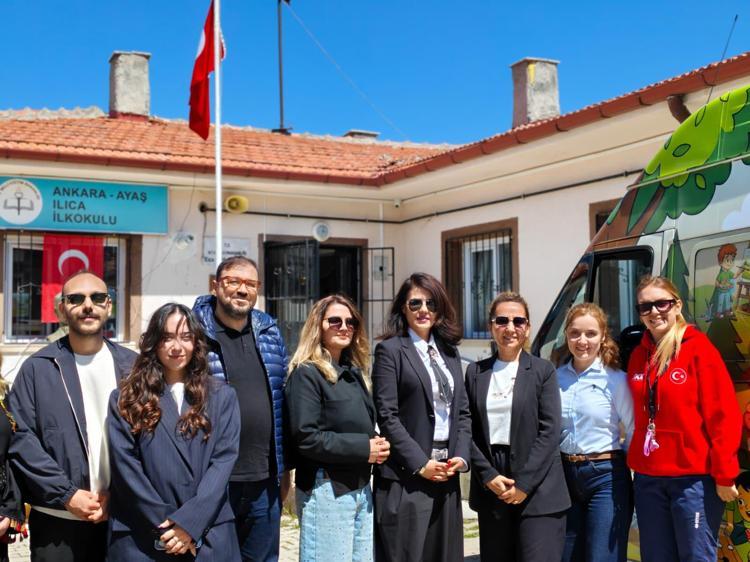 BİZ MUTLULUĞU TAŞIYORUZ