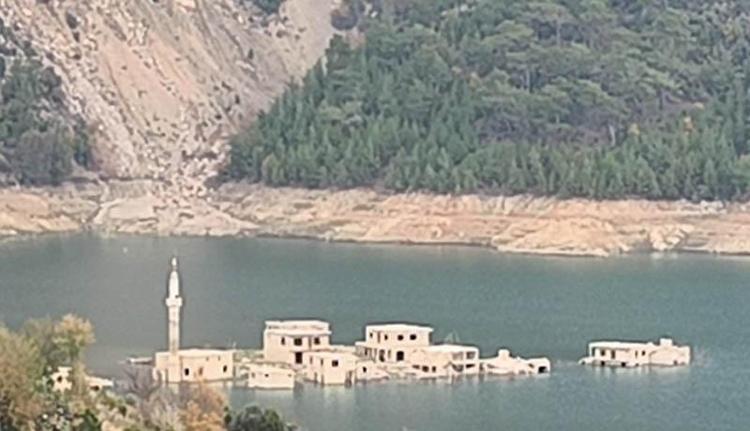 ‘İBADET HAYATI KESİNTİSİZ DEVAM EDİYOR’