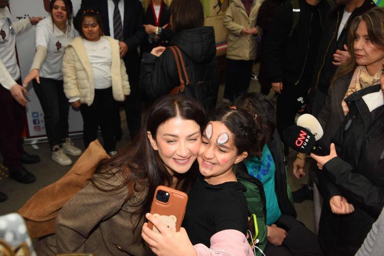 EN DEĞERLİ VARLIKLARIMIZ ÇOCUKLARIMIZ