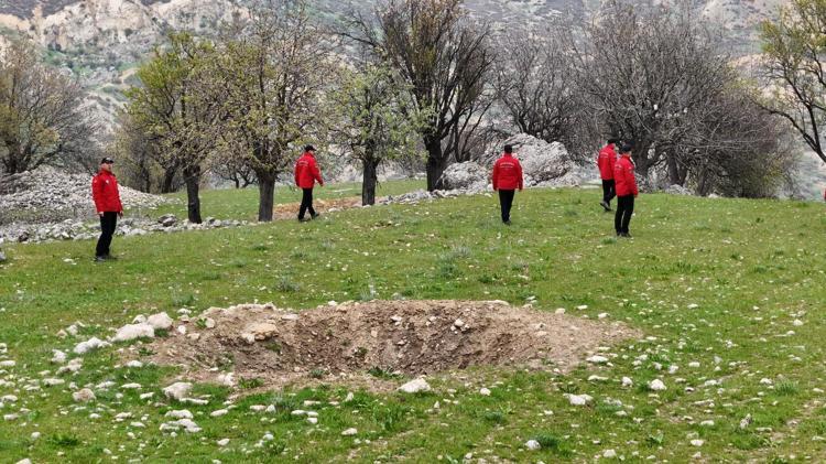 DARALTILMIŞ BAZ ÇALIŞMASIYLA ŞÜPHELİLERİN İZİ SÜRÜLDÜ