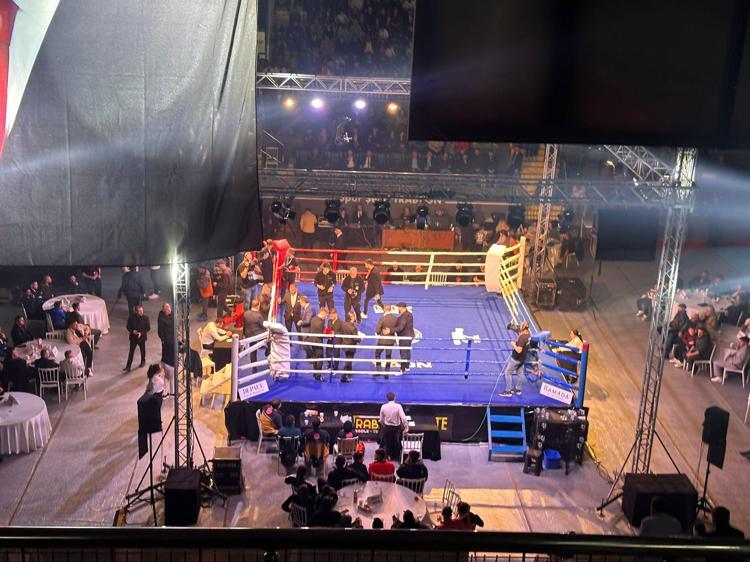 MİLLİ BOKSÖREDEN AÇIKLAMA