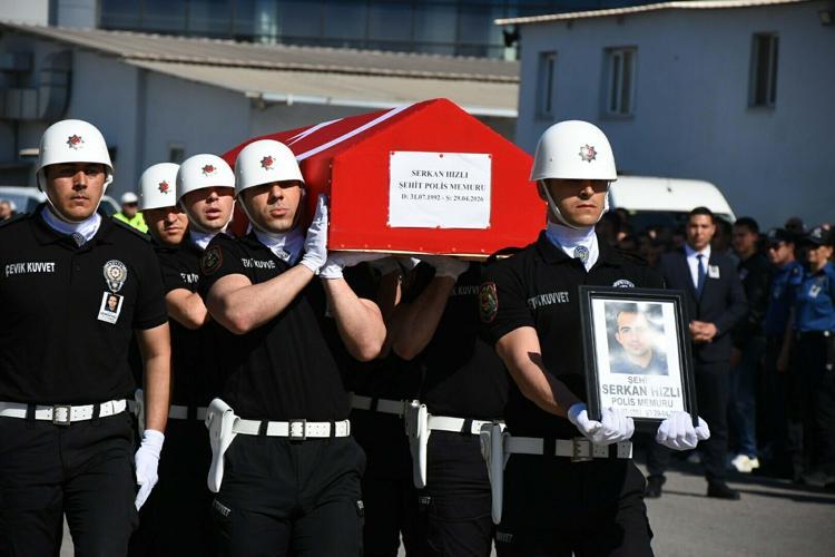 AKHİSAR’A UĞURLANDI