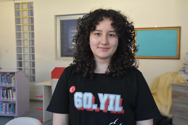 BİRBİRİMİZE BİLDİKLERİMİZİ ÖĞRETTİK