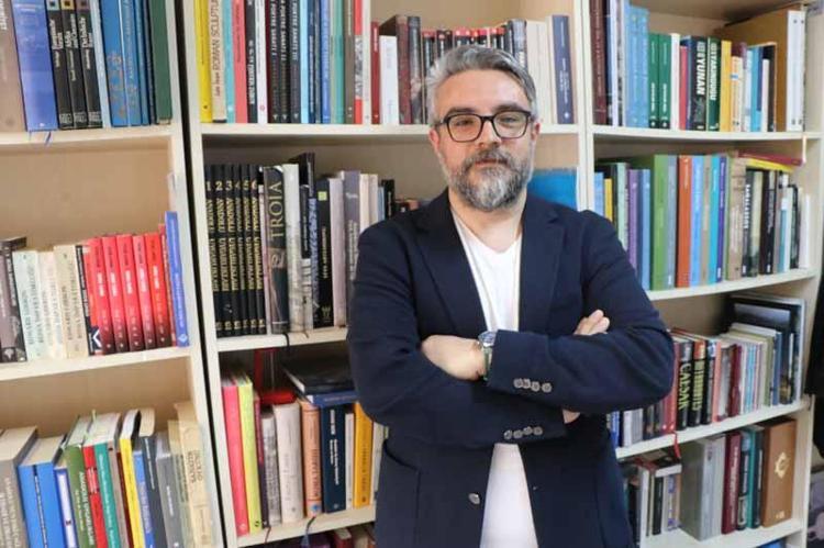 BEREKETİ VE LÜKSÜ SİMGELEMEKTEDİR