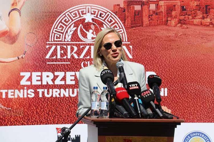 ŞAFAK MÜDERRİSGİL: ÖDÜLLÜ BİR TURNUVA OLMASI ÇOK ÇOK DEĞERLİ
