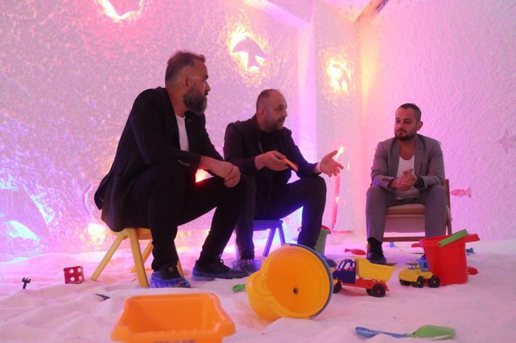 ‘KEYİFLİ BİR VAKİT GEÇİRİYORUZ’