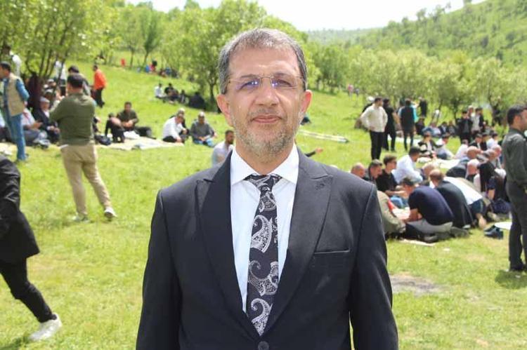 ‘KÜSKÜNLERİN BARIŞMASI DA SAĞLANIYOR’