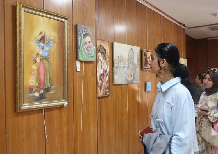 SANAT İNSAN İÇİNDİR DİYEREK ESERLERİNDE HALKI KONU ALDI