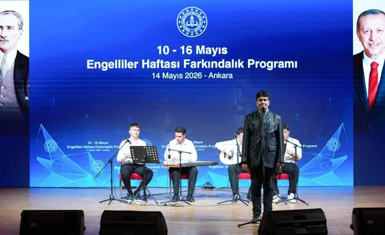 DÜNYAYA ÖRNEK HİZMETLERİMİZ VAR