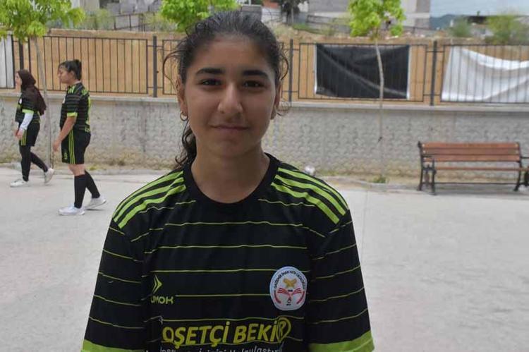 EN BÜYÜK HAYALİ MİLLİ TAKIM
