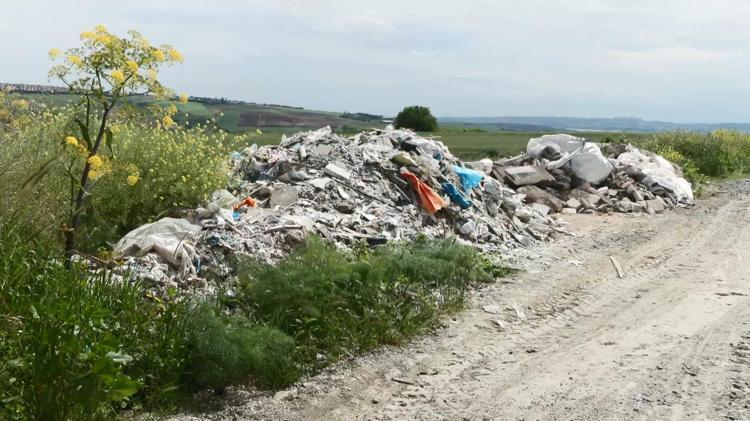 KÖYÜMÜZÜN GÜZEL OLMASINI İSTİYORUZ