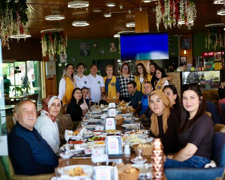 SAHRA İNAMLIKA DESTEK İÇİN ŞAMPİYONADAYDI