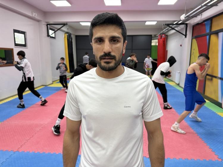 3 ALTIN MADALYA İLE DÖNMEK İSTİYORUZ