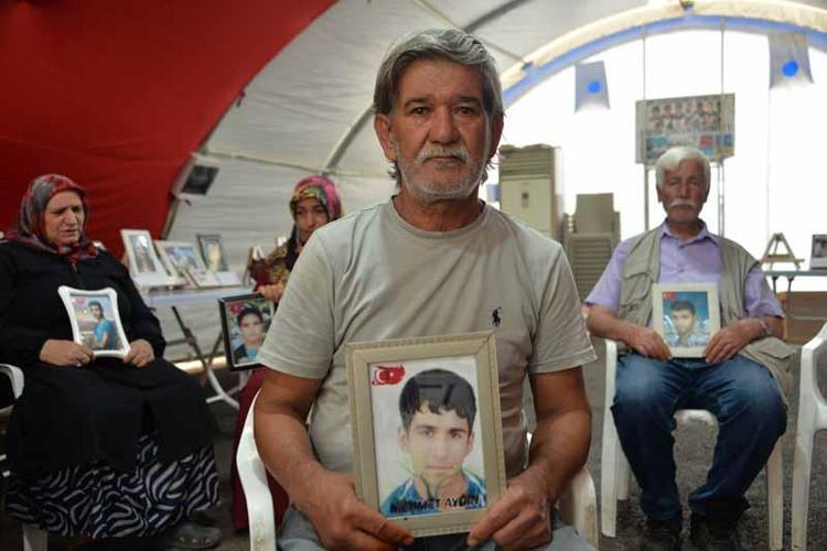 ‘ÖLÜM DAHİ OLSA ÇOCUKLARIMIZI ALMADAN BURADAN AYRILMAYACAĞIZ’