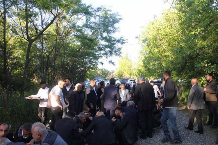 ‘BU GELENEĞİN HALA YAŞATILIYOR OLMASI BİZLERİ GERÇEKTEN ÇOK SEVİNDİRDİ’