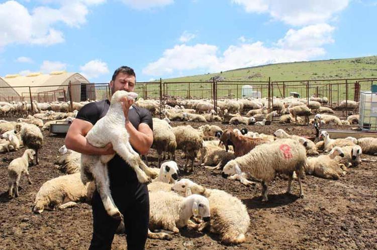 ‘YAĞIŞLAR OTLAKLARI OLUMLU ETKİLEDİ’