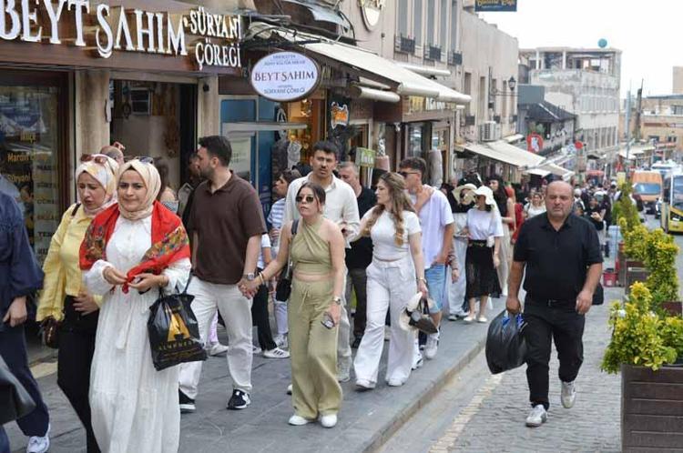 ‘BADEM ŞEKERİ İLE DİBEK KAHVESİNE YOĞUN TALEP VAR’