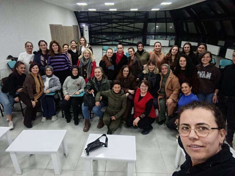 ‘BURSA’DA İLK DEFA BİR BELEDİYENİN KADIN BANDOSU OLDU’