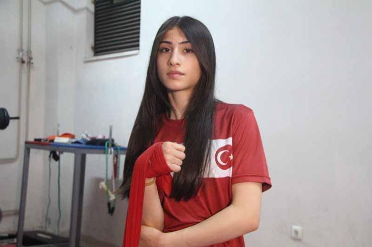 HEDEFİM ÜLKEMİ TEMSİL ETMEK