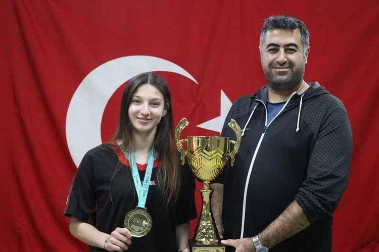 ‘ÜLKEMİZİ EN İYİ ŞEKİLDE TEMSİL ETTİ’