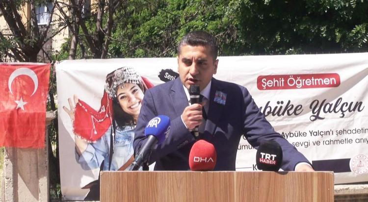 ‘GELECEĞİMİZİ, ŞEHİTLERİMİZİN FEDAKARLIKLARINDAN ALDIĞIMIZ İLHAMLA ŞEKİLLENDİRECEĞİZ’