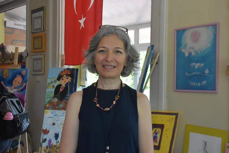 ATIK MALZEMELERLE İŞLER ÜRETTİK