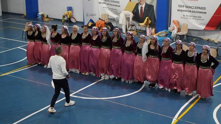 BU TOPLULUĞUN İÇİNDE OLMAKTAN MUTLUYUM