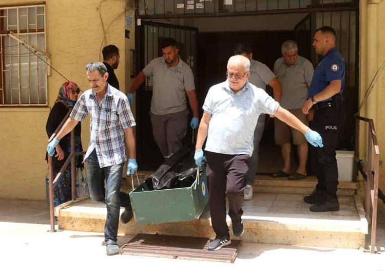 EKİPLER 3 SAAT İNCELEME YAPTI
