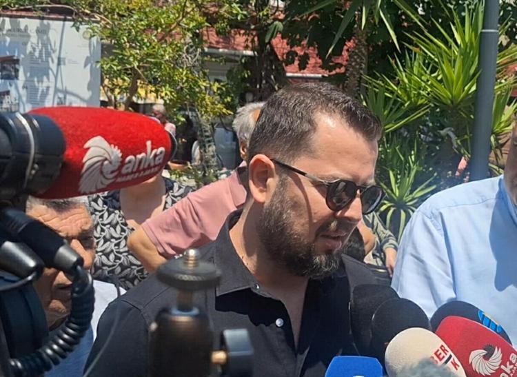 ÇOK ÇALIŞKAN BİRİYDİ