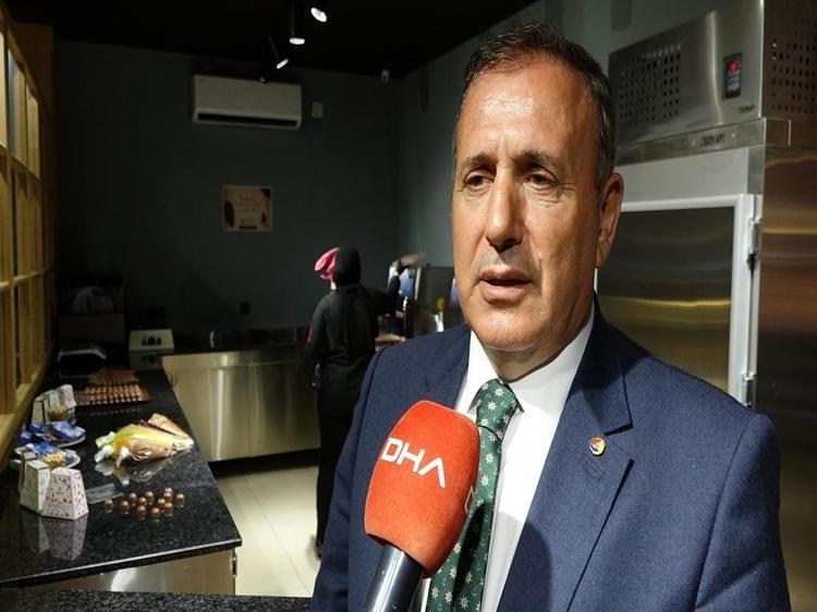 ‘ÖĞRENCİLER İŞ SAHİBİ OLACAK TECRÜBEYİ EDİNİYOR’