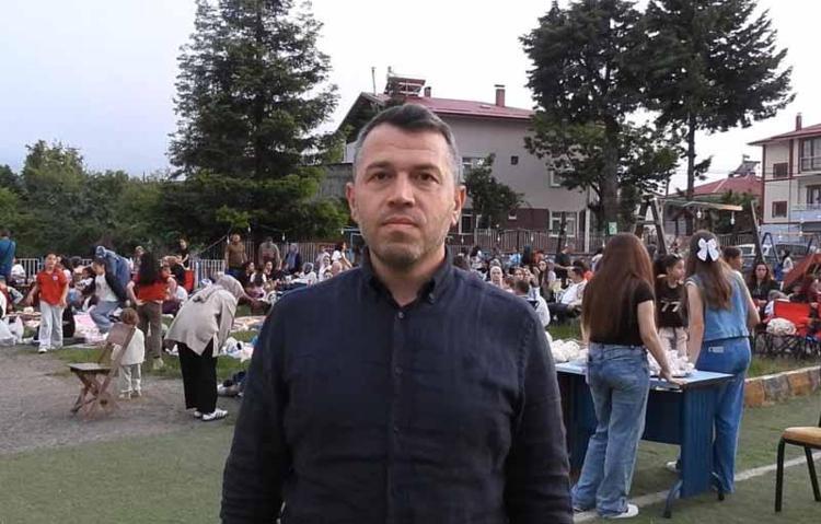 GÜZEL BİR ATMOSFERDE ZAMAN GEÇİRİYORUZ