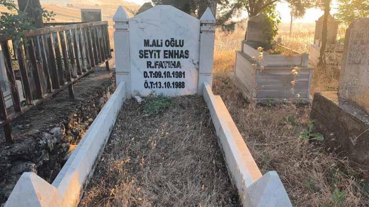OĞLU İLE AYNI MEZARLIĞA DEFNEDİLDİ